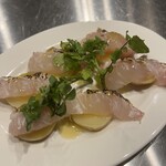 Karumerosupeimbasukubaru - 旬魚の炙りマリネ