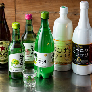 We have a wide variety of alcoholic drinks that will give you a taste of the authentic Korean atmosphere! All-you-can-drink is also available.