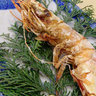 鮮魚の塩焼きは日本酒にも◎