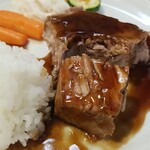 キッチン ブルー グローブ - 勿論、ソースを絡めます