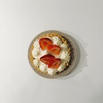 AM STRAM GRAM  - イチゴと練乳クリームのタルト