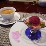 ラ ターブル ドゥ ジョエル・ロブション - 