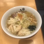 ひるがお - 海老塩わんたん麺 1,120円（税込）