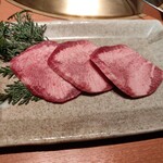 大東園 離れ - 特選タン