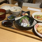 冠地鶏とかぼす平目 とよの本舗 元町旧居留地店 - 