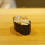鮨 あらい - 「青柳貝柱の軍艦巻き」 2017年8月