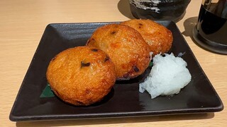 Ekitei Satsuma - さつま揚げ 500円。