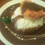 オカノカリー - [2013.11再訪]たっぷりキャベツとレンコンのメンチカツカレー\850＋大盛り\100