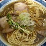 中華そば しば田 - 煮干しそば（アップ）