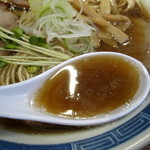 中華そば しば田 - 煮干しそば/スープ