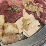 焼肉ホルモン 坂上 梅田本店 - 