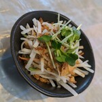 아카시야키 와카사 - 무 샐러드