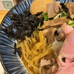 ハちゃんラーメン - 麺チラ