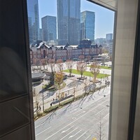 鉄板焼 天 本丸 - 新丸ビルから東京駅を眺めました。、
                    