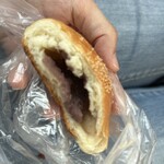 スペイン石窯パン513BAKERY  - こしあん　塩バターパン　断面