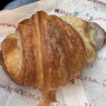 スペイン石窯パン513BAKERY  - きねつきさわ餅クロワッサン
