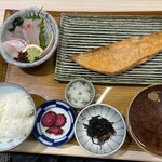 本鮪と酒と肴 さかなびいき - 