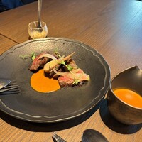 SAAWAAN BISTRO - 和牛サーロインのマッサマンカレー