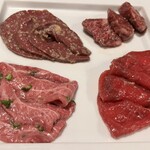 焼肉あきら漸 - ツラミの青唐辛子焼き
      ハツのスタミナ焼き
      塩ダレ赤身焼き(ホルスタインのシンシン)
      サガリ