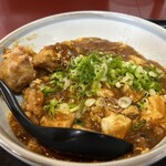 Atsuatsu Chuukashokudou Nakataniya - 唐揚げが３つも載った麻婆豆腐