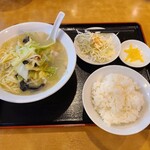 蓬莱閣 - ちゃんぽん定食