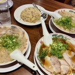 ラーメン魁力屋 - 料理写真: