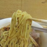 関取ラーメン 竜軒 - 麺 リフト