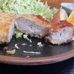 やきかつ太郎 - よく叩かれた肉　2センチ強