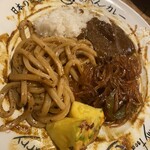 もうやんカレー 利瓶具 十二社店 - 