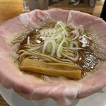ラーメン大戦争 尼崎店 - ピストル・チャーシュー5枚（¥890）