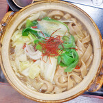 みのや - 牛モツしょうゆ煮込み (全粒粉平打ち麺やわらかめ)