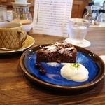 岳山珈琲 - クラシックショコラとパナマ