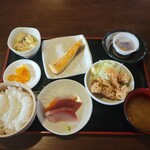 Hata Hata - 凧、凧定食(税込900円)