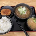 wangammakuharipa-kinguerianoborifu-doko-to - 谷川岳もつ煮定食