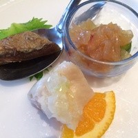 中国レストラン 蘇州 - ししゃもの南蛮漬け、クラゲの酢の物、蒸し鶏のネギソース