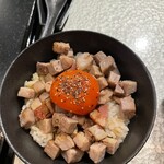 鶏soba座銀 神楽坂東京本店 - チャーシュー丼（300円）