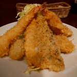 ビストロ コゥジィ - ほっくほくの"アジフライ"。