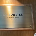 LE PORTIER Par Aux Delices de dodine - 