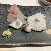 一㐂 - 