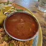 東新宿 サンラサー - エビとクワイのカレー(週替わり)