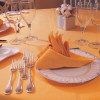 クイーン・アリス 横浜店 - 