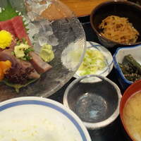 浅草 魚料理 遠州屋 - お刺身盛り合わせ定食