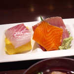 四季食菜　安田 - 付け合わせの刺身も、大ぶりなカット。満足度高い