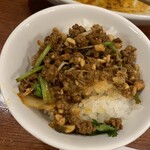 SHIBIRE NOODLES 蝋燭屋 銀座本店 - 余ったタレと半ライス