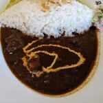 HOUSE DA CURRY - 欧風牛すじ黒カレー♪