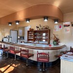 ハッピー - 店内