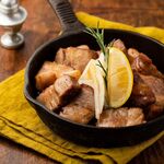 ワイン酒場。LONGING HOUSE 軽井沢 - ポークジンジャーソテー