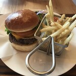 カフェ クリーク - ハンバーガーセット