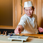 Sushidokoro Hayashi - 寿司ネタはしっかり寝かせ味を引き出し提供します