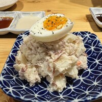 串揚げ アガルコメ。 恵比寿店 - 自家製ポテトサラダ 748円
                    2023年12月11日